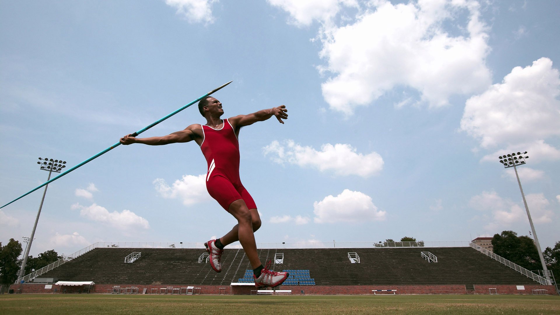 开云体育入口-鹰击长空，杰伦·格林主宰洛城鏖战